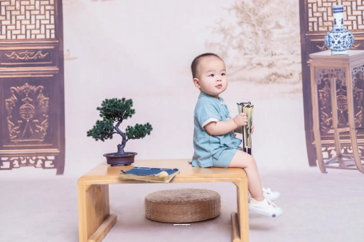 泸州宝宝多久不用拍嗝